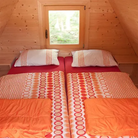 Lovely Retreat For Adventurous Getaways In Slovenia Casa de Férias Soča