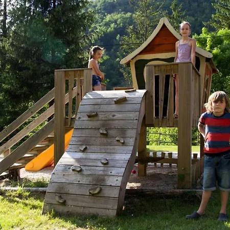 Lovely Retreat For Adventurous Getaways In Slovenia Tatil Evi